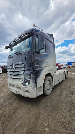Mercedes-Benz Actros 6x4 Седельный тягач 2653 — Б/У, 2023 г.