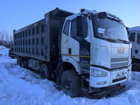 FAW J6* 8x4 Самосвал — Б/У, 2022 г.