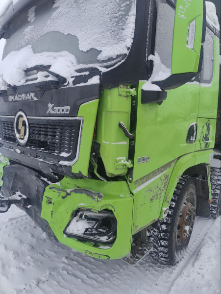 Shacman (Shaanxi) SX 8x4 Самосвал SX331863366 — Б/У, 2024 г.
