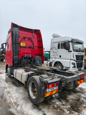 Volvo FH 4x2 Седельный тягач FH 42 T — Б/У, 2015 г.