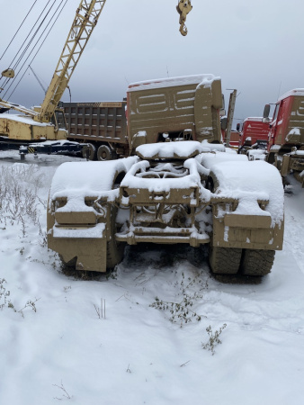 МАЗ 6432 6x6 Седельный тягач 643228-8571-052 — Б/У, 2022 г.