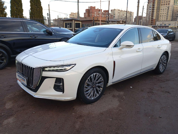 Hongqi H5 — Б/У, 2023 г. (Санкт-Петербург, 153172 км)
