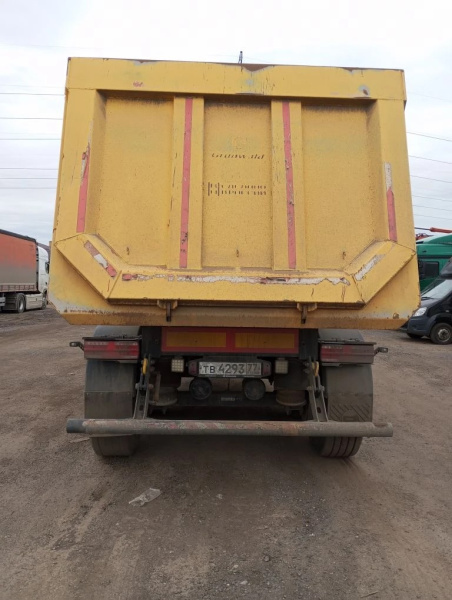 Grunwald 9453 Полуприцеп самосвальный 9453-0000011-60 — Б/У, 2024 г.