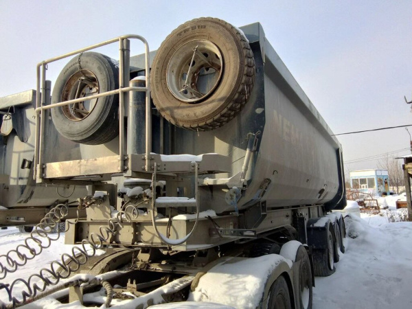 Grunwald 9453 Полуприцеп самосвальный 9453-0000010-50 — Б/У, 2023 г.