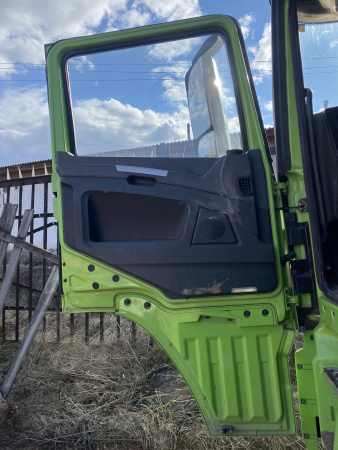 Shacman (Shaanxi) SX 6x6 Самосвал SX32586T385 — Б/У, 2022 г.