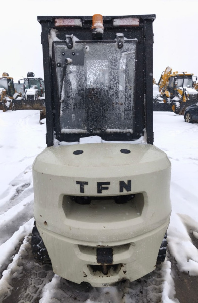 TFN CPCD Вилочный погрузчик CPCD35-XRW55F — Б/У, 2022 г.