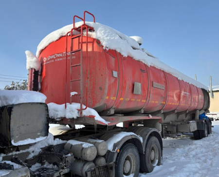 УралСпецТранс 94657L (Бензовоз) — Б/У, 2023 г.