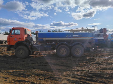 НПО Трансмастер 4671 на шасси КамАЗ 43118 6x6 Автоцистерна пищевая 4671М2-20 — Б/У, 2022 г.
