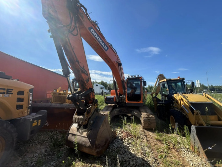 DOOSAN DX225 LCA — Б/У, 2023 г.