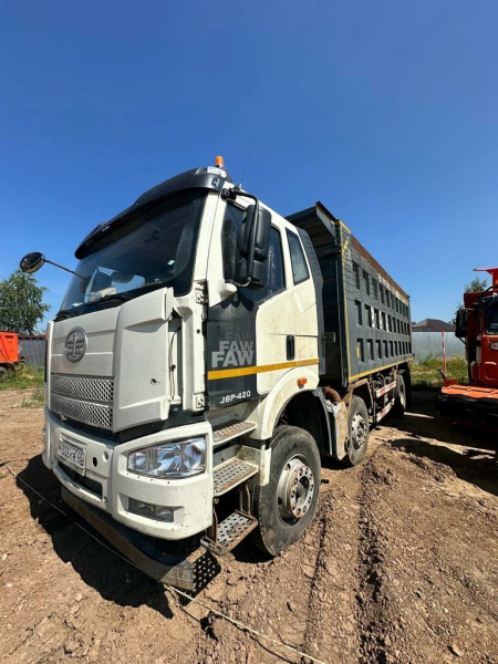 FAW J6 8x4 Самосвал СА3310Р66K24T4E5 — Б/У, 2022 г.