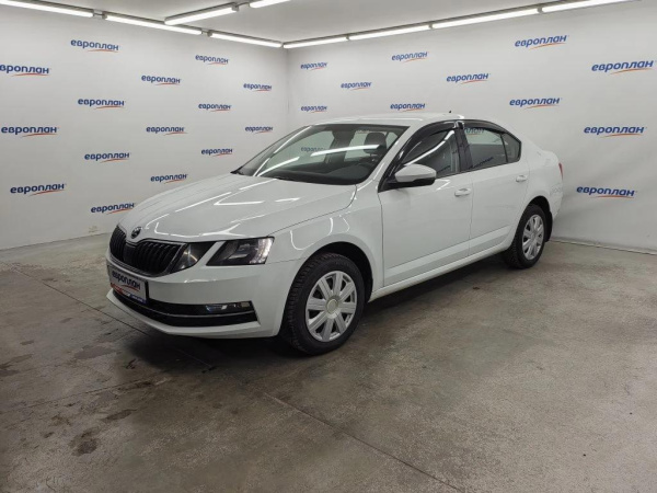 Skoda Octavia — Б/У, 2020 г. (Москва, 59937 км)