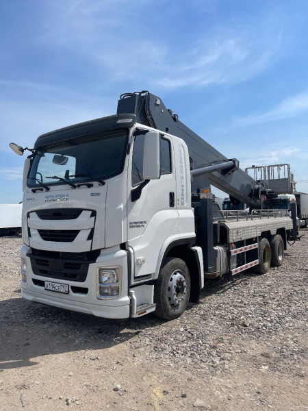 Isuzu Giga 6x4 Автовышка — Б/У, 2024 г.