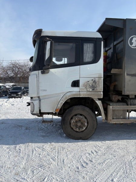 Shacman (Shaanxi) SX 6x4 Самосвал SX32586V384 — Б/У, 2022 г.