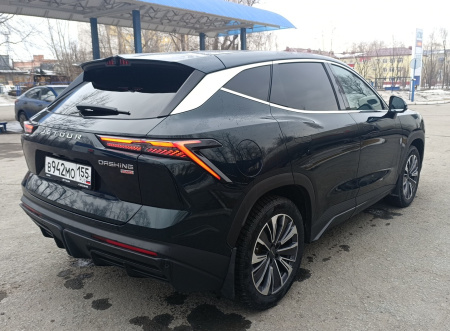 Jetour Luxury 1.6T (185hp) 8AT 4WD (I Поколение) — Б/У, 2024 г.