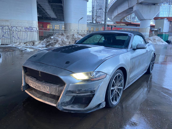 Ford Mustang — Б/У, 2020 г.