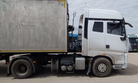 SANY HQC 4x2 Седельный тягач HQC240DE — Б/У, 2024 г.
