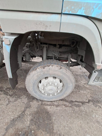 Shacman (Shaanxi) SX 6x6 Седельный тягач SX42586W385C — Б/У, 2023 г.