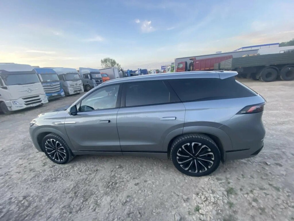 Jaecoo J8 Supreme 2.0T 7DCT AWD — Б/У, 2024 г.