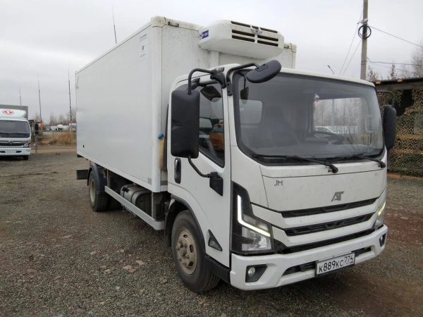 JMC Conquer 4x2 Изотермический/рефрижератор АФ-77N8JX-02 — Б/У, 2024 г.