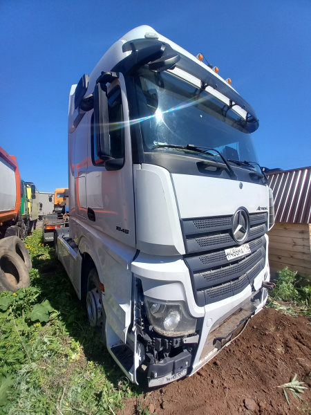 Mercedes-Benz ACTROS 4x2 Седельный тягач 1845 LS — Б/У, 2022 г.