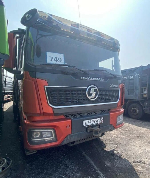 Shacman (Shaanxi) SX 8x4 Самосвал SX331863366 — Б/У, 2024 г.