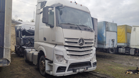 MERCEDES-BENZ Actros 1842LS 4x2 Седельный тягач — Б/У, 2018 г.
