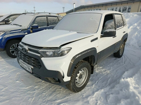 LADA Niva Travel Luxe'24 1.7 83hp 5MT — Б/У, 2024 г.