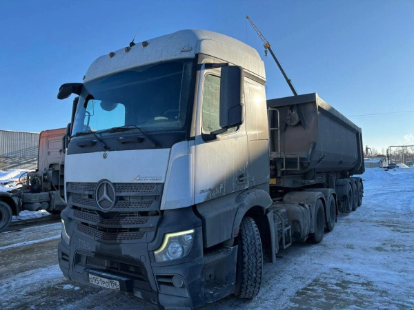 Mercedes-Benz Actros 6x4 Седельный тягач 2645 LS — Б/У, 2023 г.