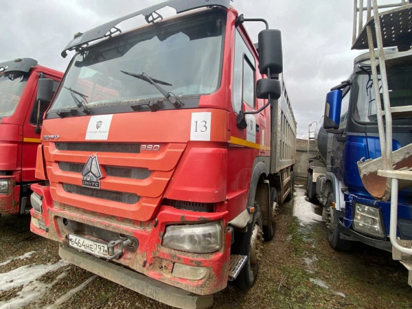 Howo ZZ 8x4 Самосвал ZZ3407S3867E — Б/У, 2022 г.