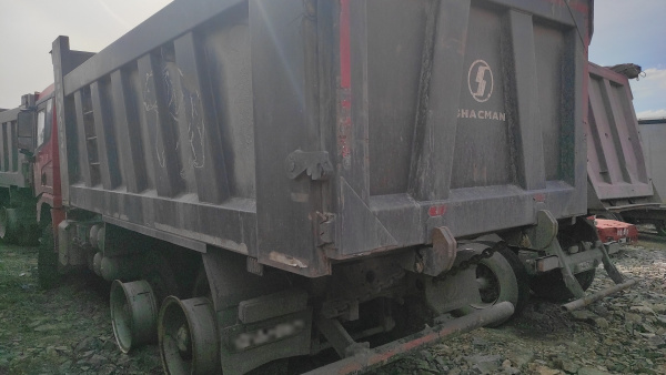 Shacman (Shaanxi) SX32586V385 — Б/У, 2023 г.