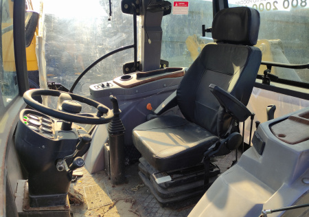 RUNMAX SE440 Экскаватор-погрузчик — Б/У, 2023 г.