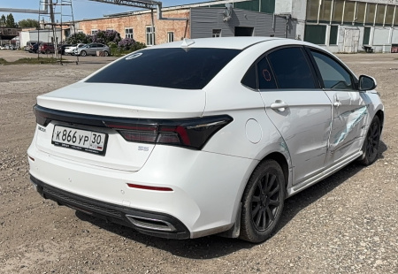 OMODA Life 1.5 CVT (I Поколение) — Б/У, 2024 г.