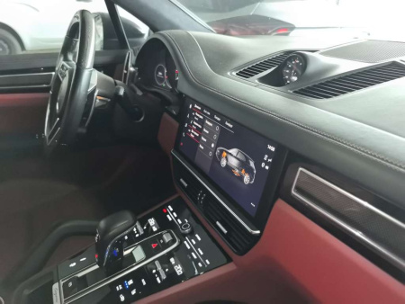 PORSCHE 3.0 — Б/У, 2021 г.