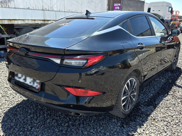 JAC Luxury 1.5 CVT (I поколение) — Б/У, 2023 г.