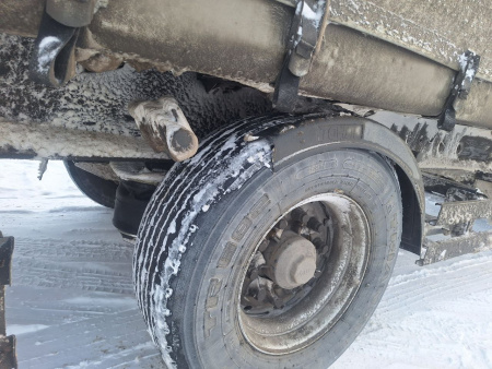 Тонар 97882 Полуприцеп шторный — Б/У, 2023 г.