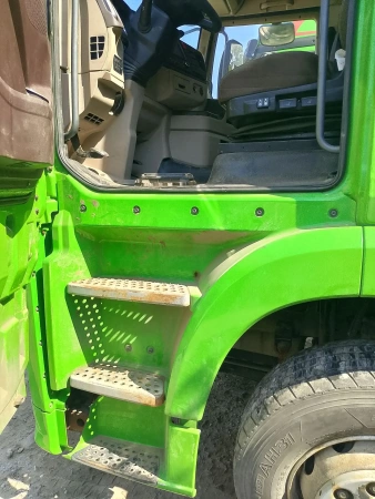 FAW JH6 6x4 Седельный тягач CA4250P25K15T1NE5A80 — Б/У, 2023 г.
