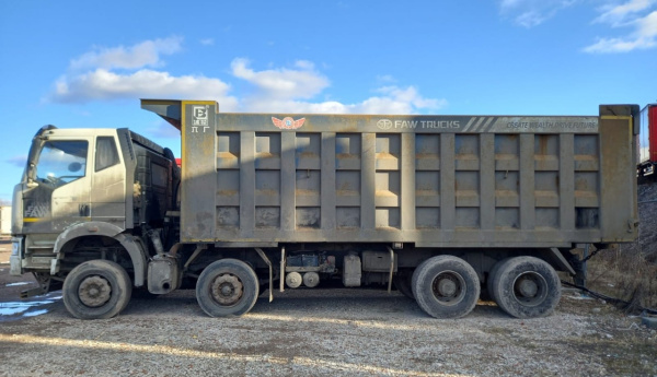 FAW J6 8x4 Самосвал CA3310P66K24T4E5 — Б/У, 2022 г.