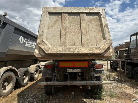 Grunwald 9453 Полуприцеп самосвальный 9453-0000010-50 — Б/У, 2021 г.