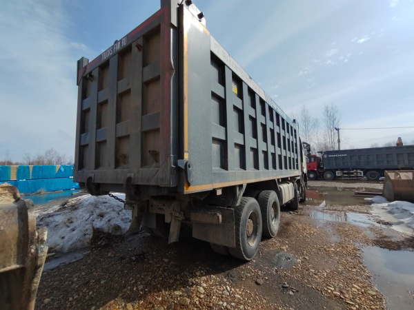 FAW J6* 8x4 Самосвал — Б/У, 2022 г.