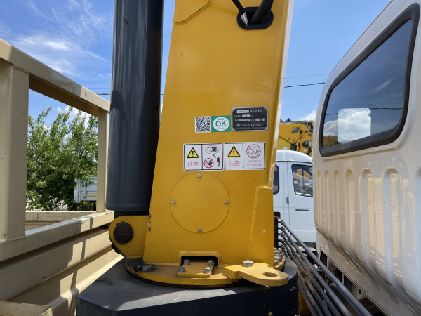DONGFENG PC5060JSQ с КМУ XCMG SQS125RU-4 — Б/У, 2024 г.