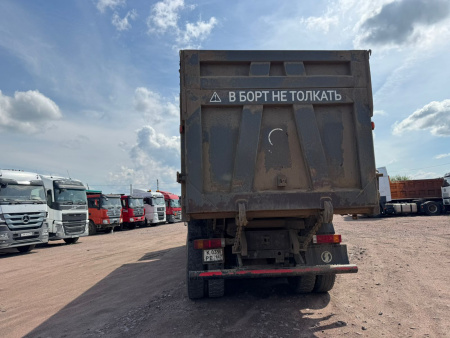Shacman (Shaanxi) SX 8x4 Самосвал SX33186V366 — Б/У, 2023 г.