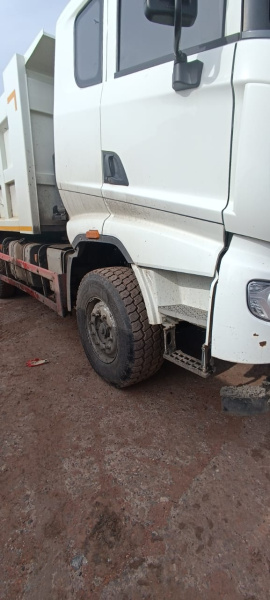 SANY SYZ320 6x4 Самосвал SYZ320C-8S — Б/У, 2022 г.