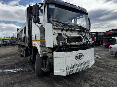 FAW J6* 8x4 Самосвал — Б/У, 2023 г.