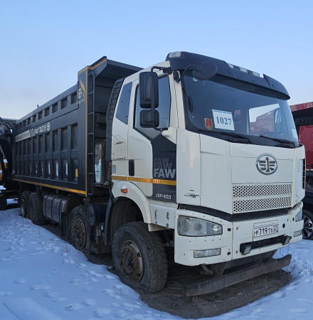 FAW J6* 8x4 Самосвал — Б/У, 2022 г.