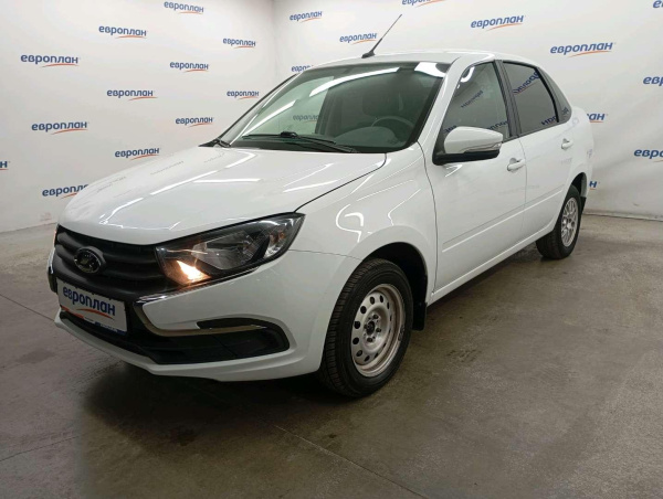 Lada Granta седан — Б/У, 2023 г. (Москва, 102918 км)