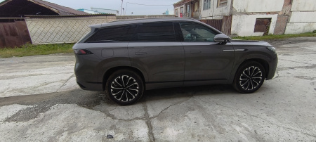 Jaecoo J8 2.0T DCT AWD Supreme — Б/У, 2024 г.