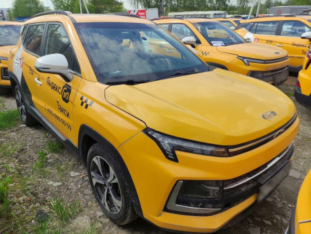 МОСКВИЧ Стандарт 1.5Т CVT — Б/У, 2022 г.