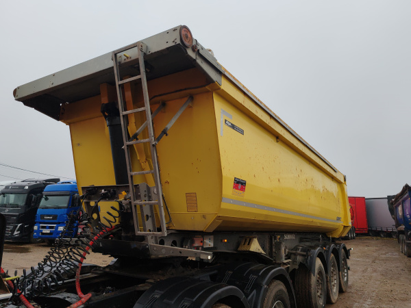 Schmitz Cargobull SKI 24 Полуприцеп самосвальный SL 7.2 — Б/У, 2019 г.