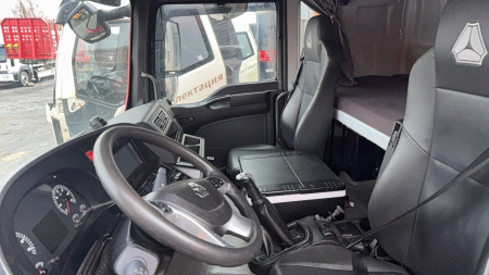 SITRAK ZZ4406V395ME — Б/У, 2024 г.