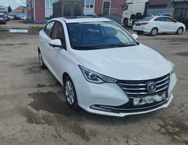 CHANGAN DLX 1.5 5DCT (I поколение) — Б/У, 2023 г.